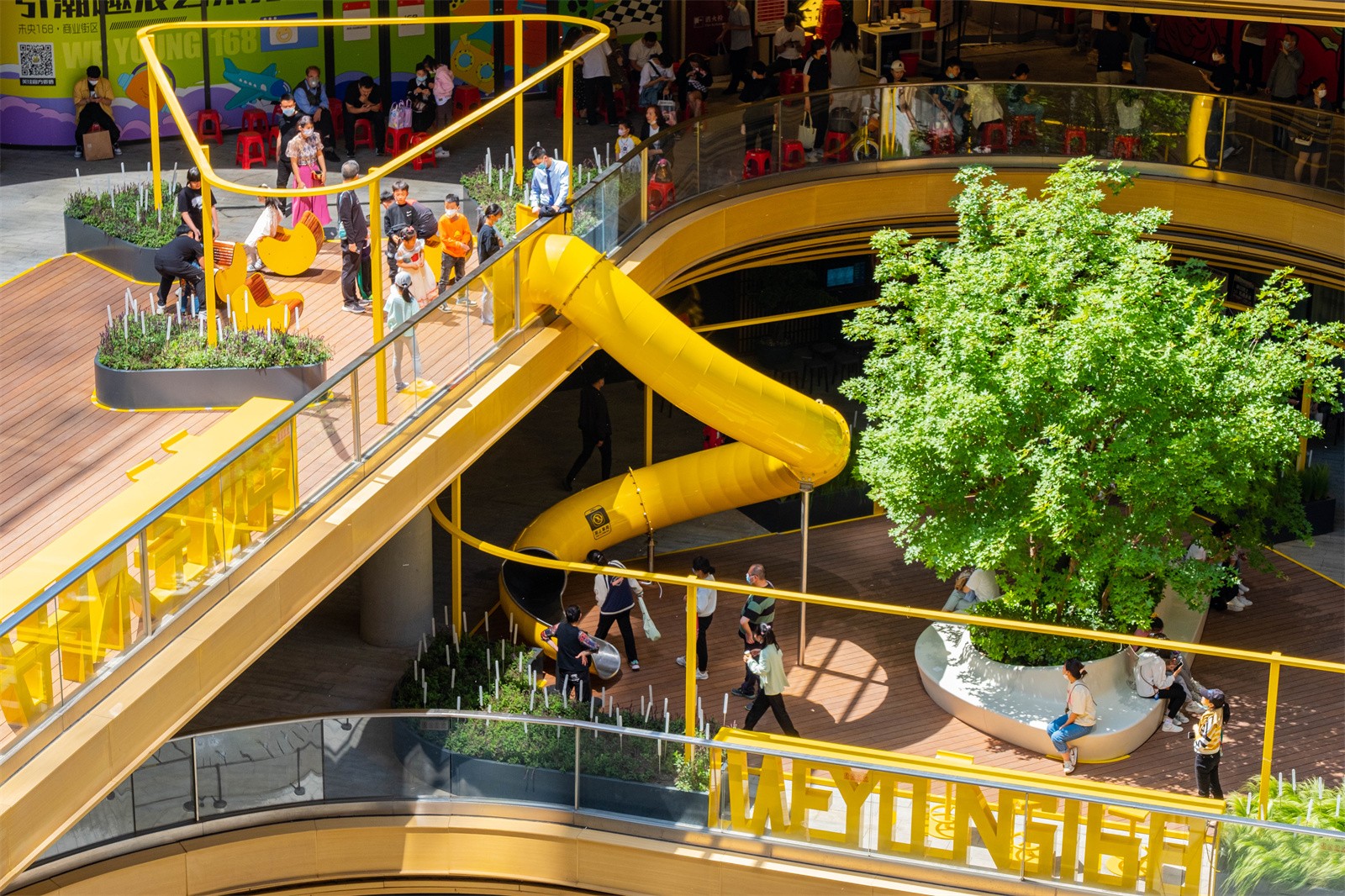 西安未央168商業(yè)街區(qū)露臺(tái)改造景觀設(shè)計(jì) | 原筑景觀