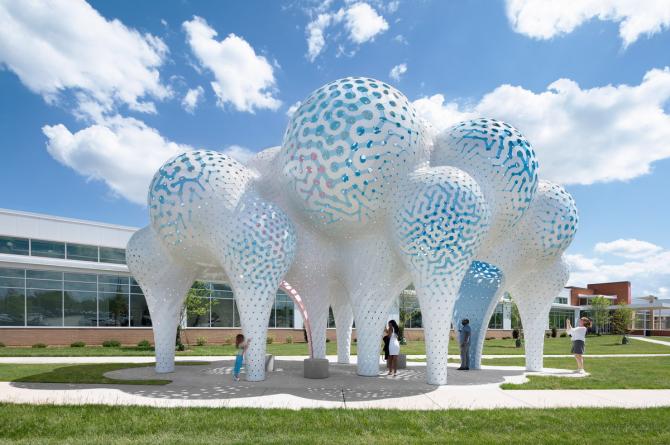 美國夢(mèng)幻之柱裝置設(shè)計(jì) | MARC FORNES / THEVERYMANY