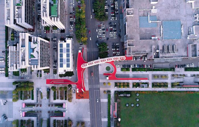 山東青島澳門(mén)路廊橋設(shè)計(jì) | LDG蘭斯凱普