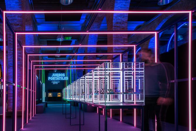 馬德里“Game On”巡回展空間設(shè)計(jì) | SMART AND GREEN DESIGN