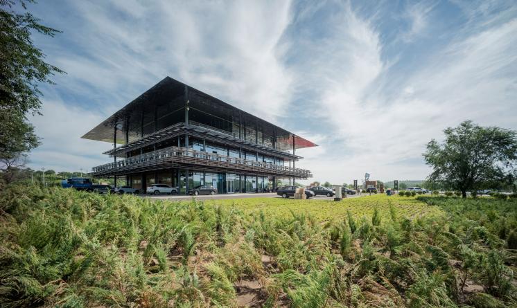 承德御道口草原森林風景區(qū)游客中心建筑設計 | 主題緯度公共藝術(shù)機構(gòu)