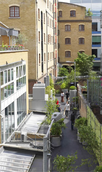 英國(guó)倫敦社區(qū)中的小巷公園