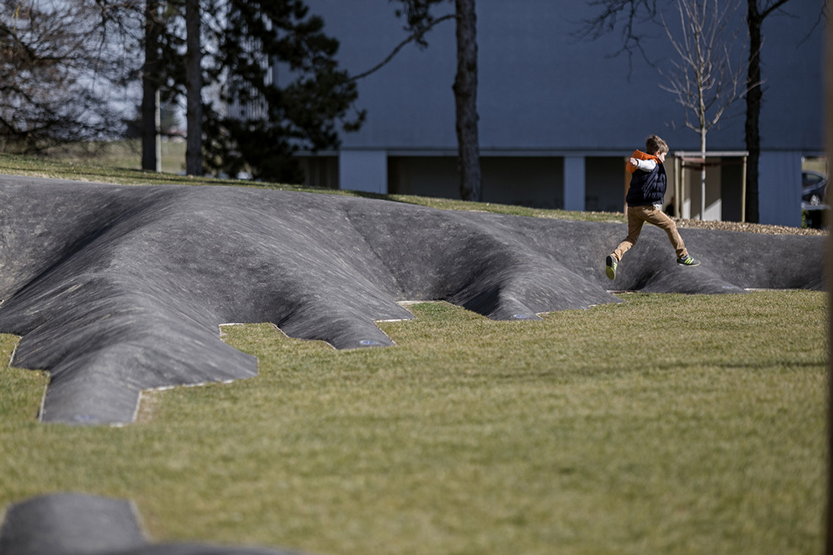 1521619814376192.jpg 27-Fold’s-childhood-Gilles-Brusset.jpg