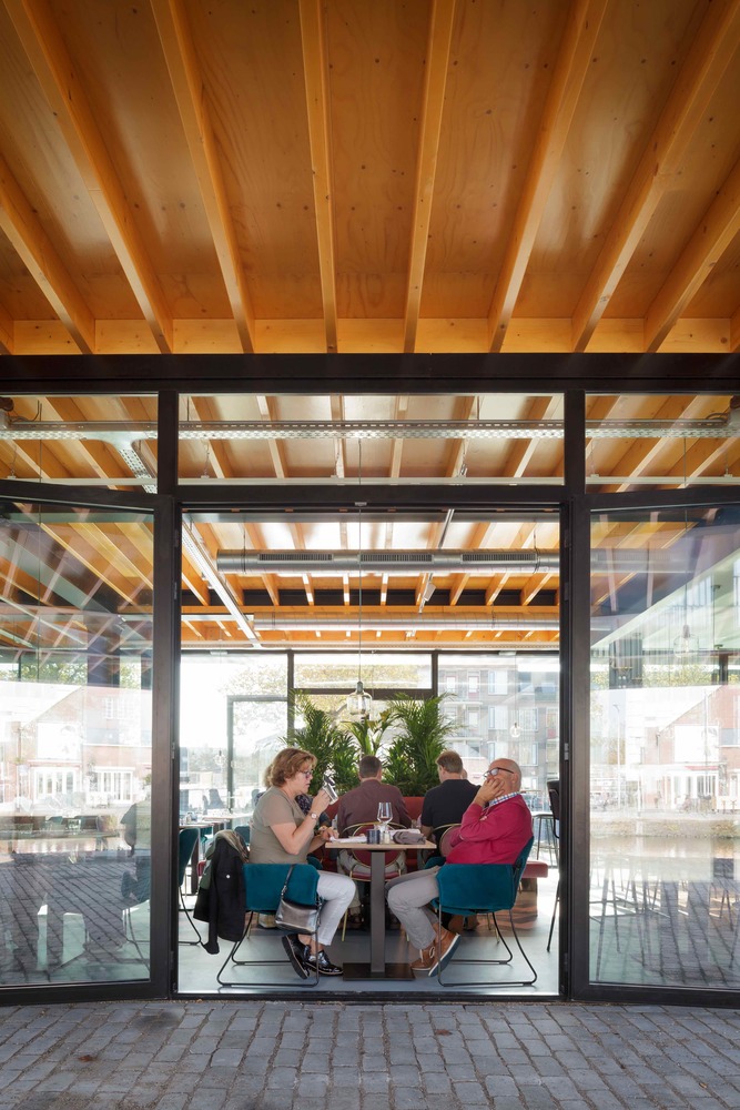 1521704090327281.jpg Middenpier_photo_09_Copyright_STIJN_BOLLAERT.jpg