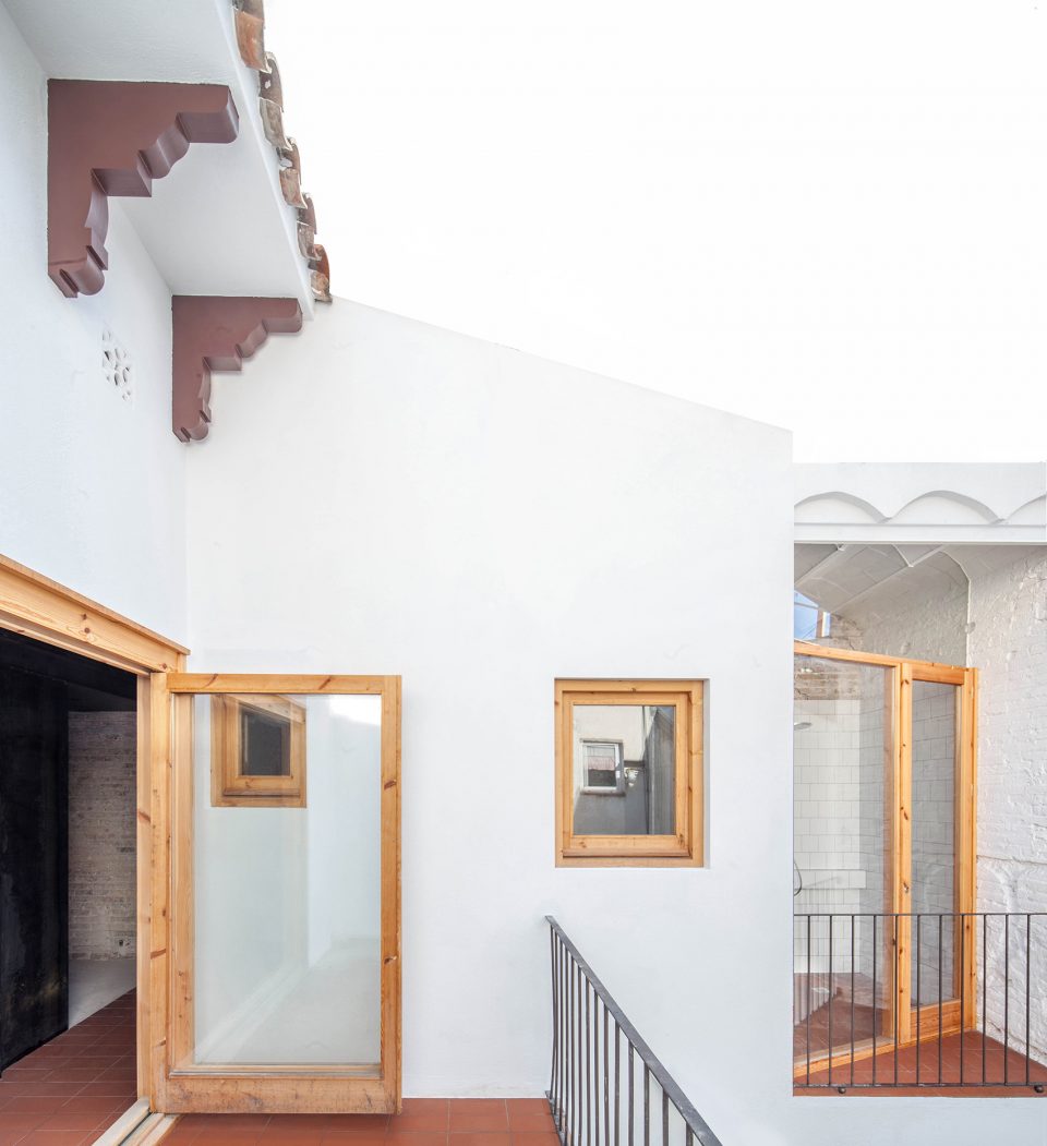 1527650733937274.jpg 2.jpg