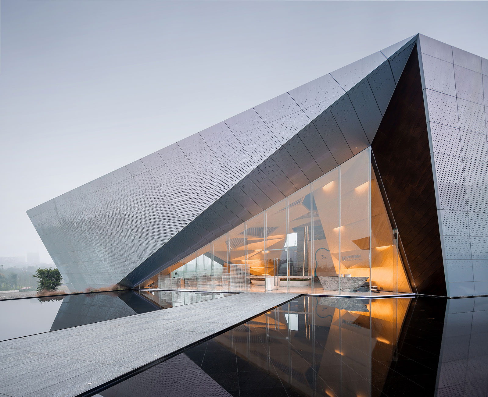 1532067323537372.jpg 20180720_135955_008.jpg