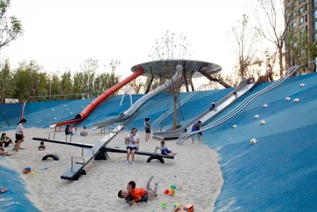 1533782323244812.jpg 640.webp (4).jpg