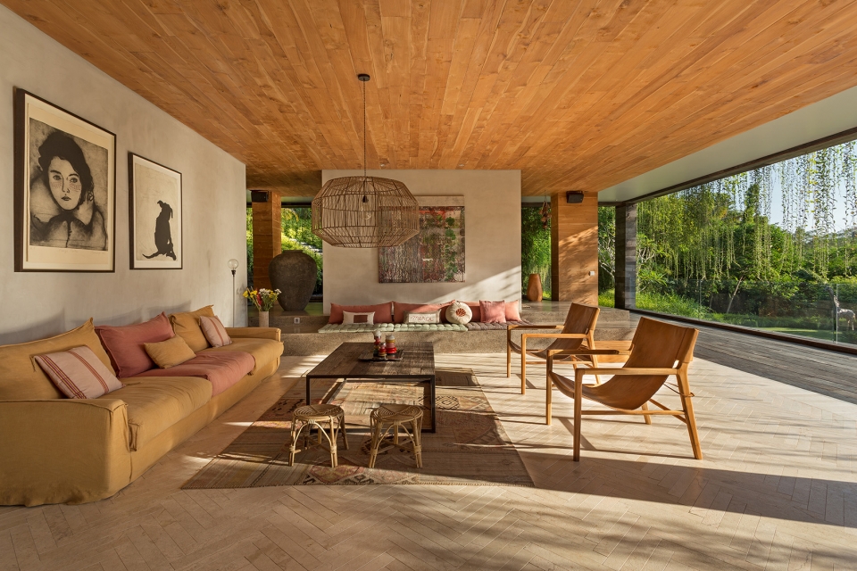 1536547771479316.jpg 037-Chameleon-Villa-by-Word-of-Mouth-960x640.jpg