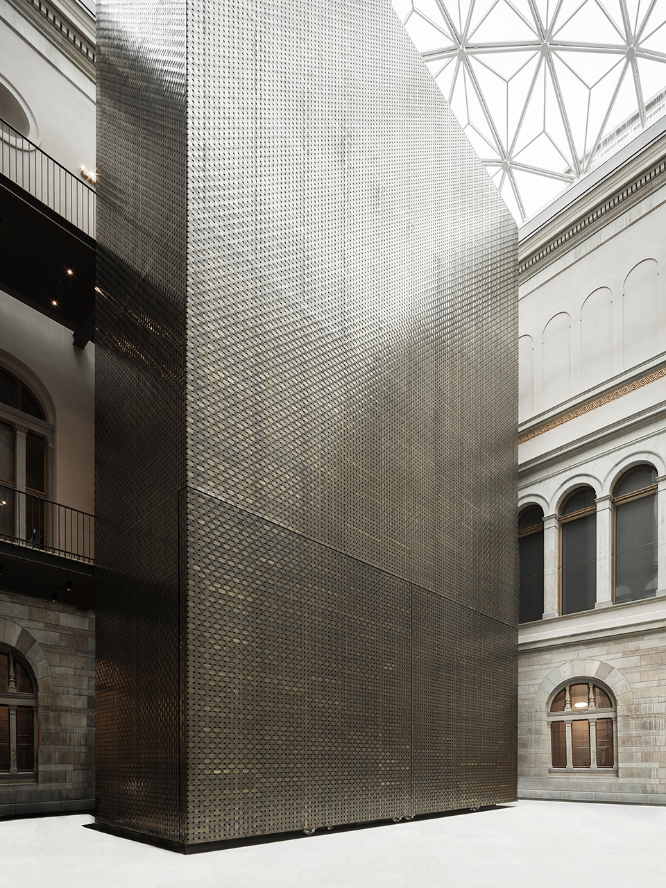 1540965747989012.jpg 3.jpg