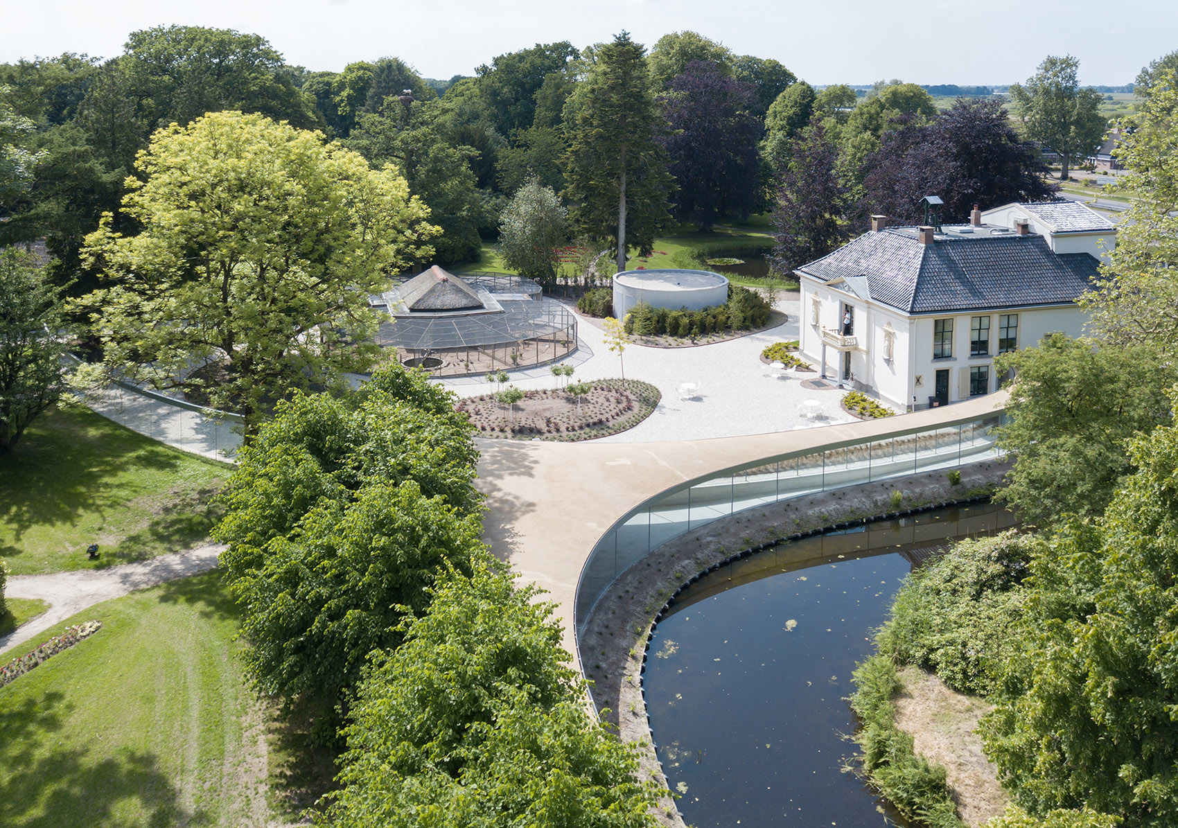 1541058077883967.jpg Vijversburg_Iwan-Baan_STUDIO-MAKS_2.jpg