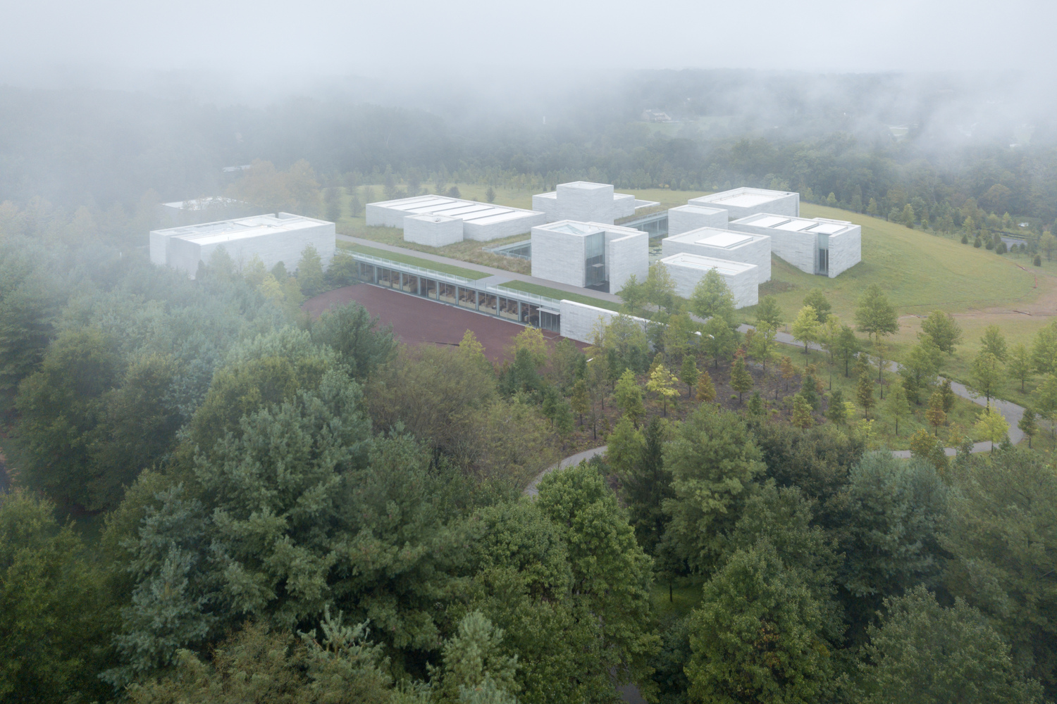 1541145622896652.jpg 177.jpg