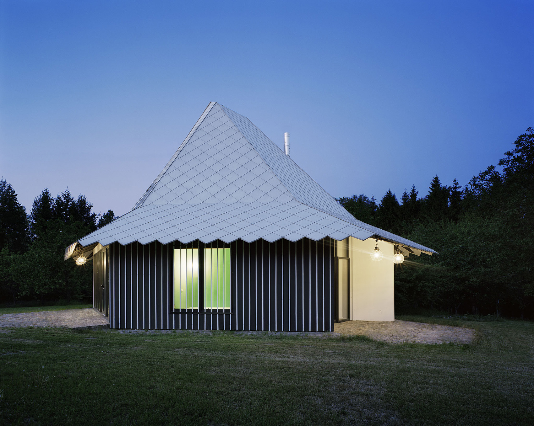 1544423417259436.jpg 14.jpg