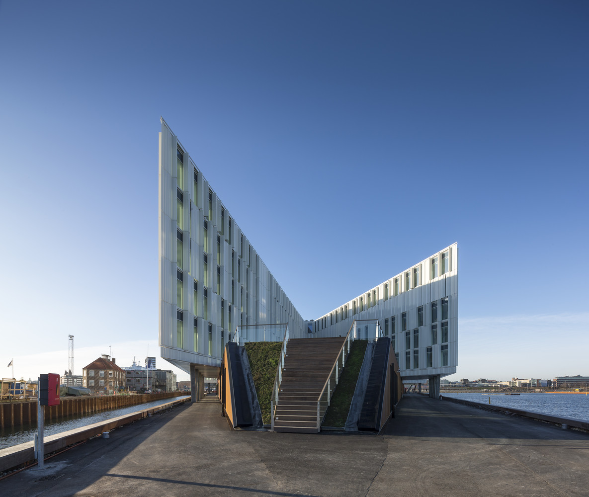 1545101859362902.jpg 20181218_104308_003.jpg