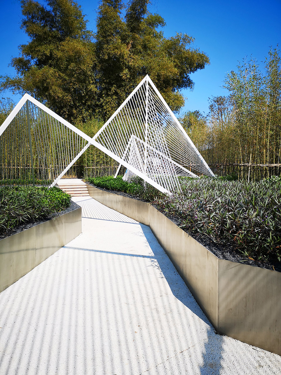 1545639993566872.jpg 04-in-the-mountains_SSJ-studio.jpg