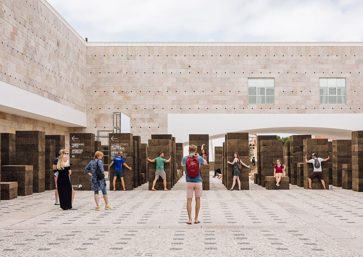 1547102355441839.jpg CCBPromontorio0492_2k.jpg