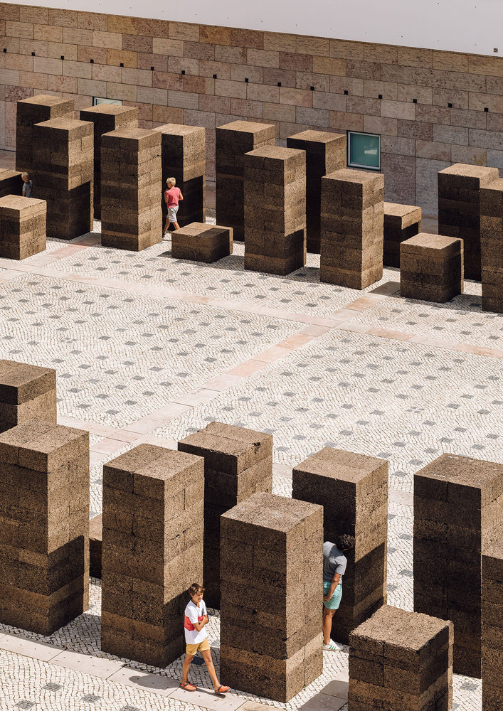 1547102401513711.jpg CCBPromontorio0839_2k.jpg