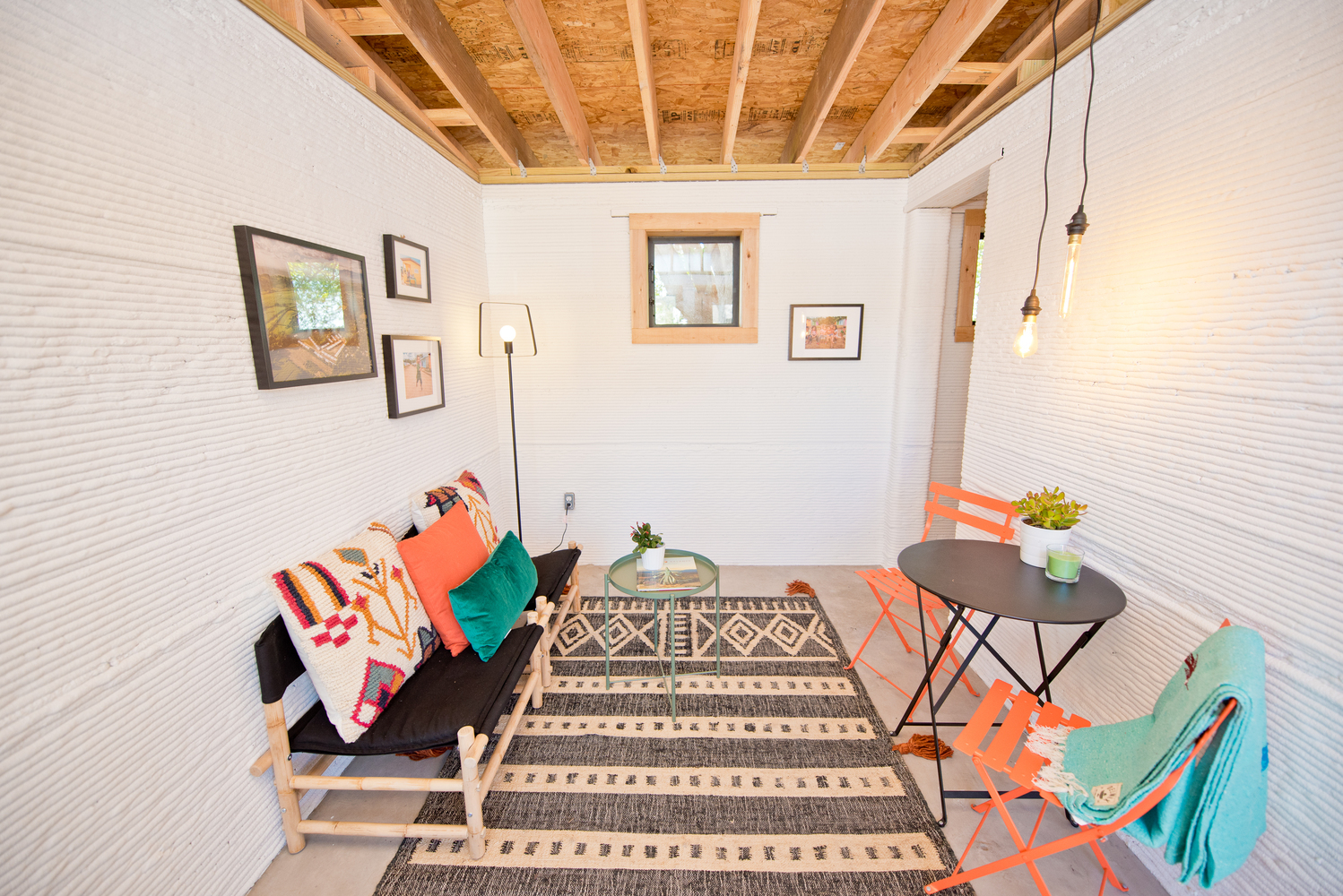 1562766480287638.jpg ICON_e_New_Story_2.jpg