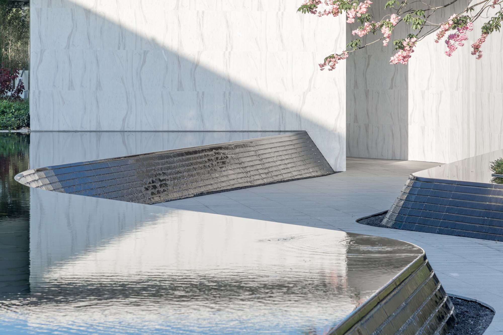 1567475379722473.jpg 16.jpg