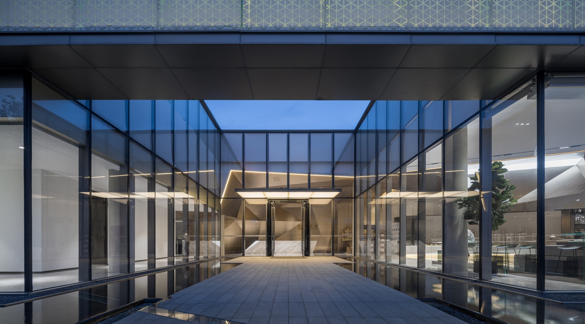 1567475386281391.jpg 18.jpg