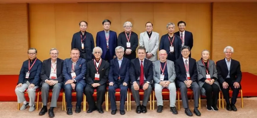 1568874380460473.jpg 640.webp (6).jpg