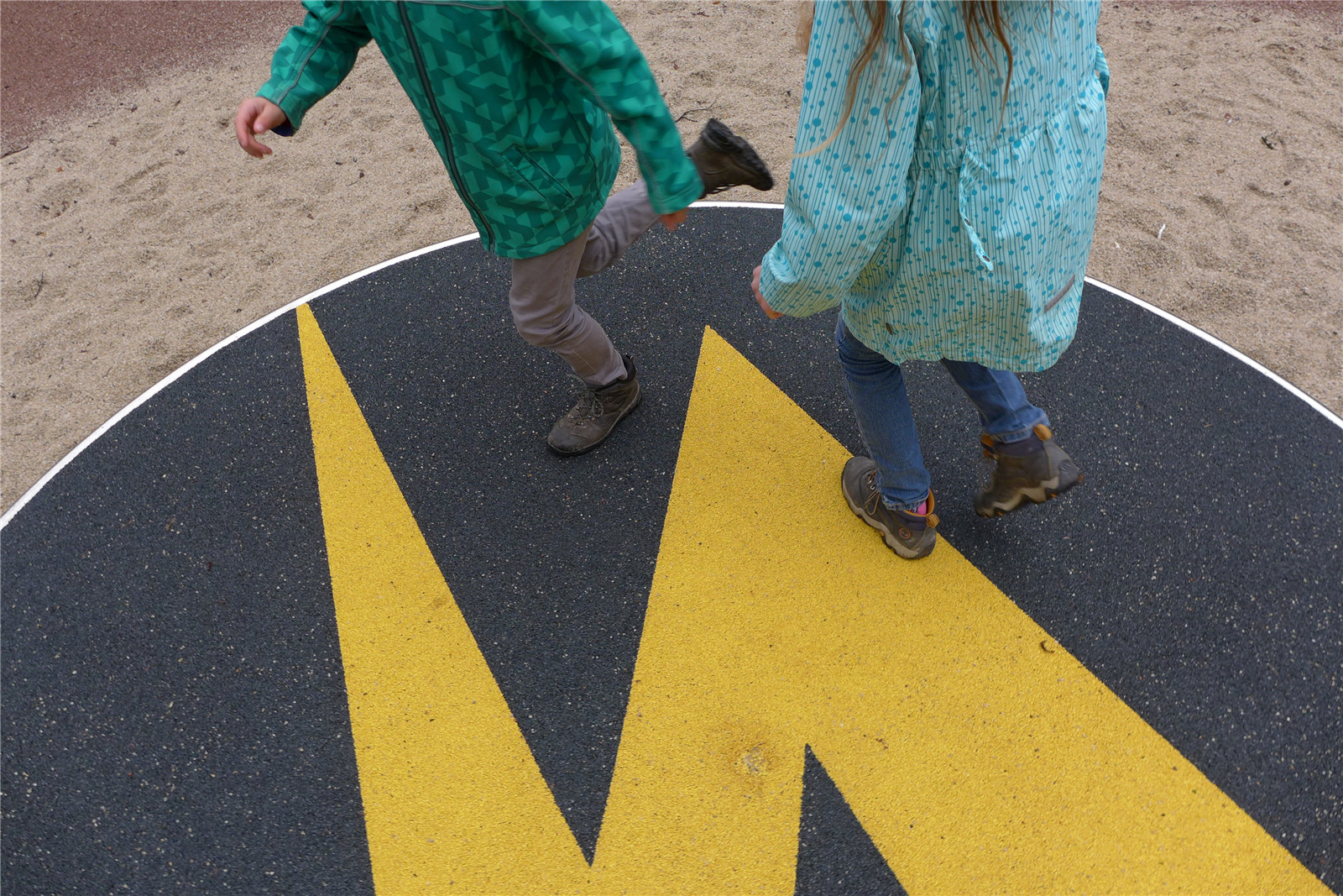 1609993673774880.jpg 29.jpg