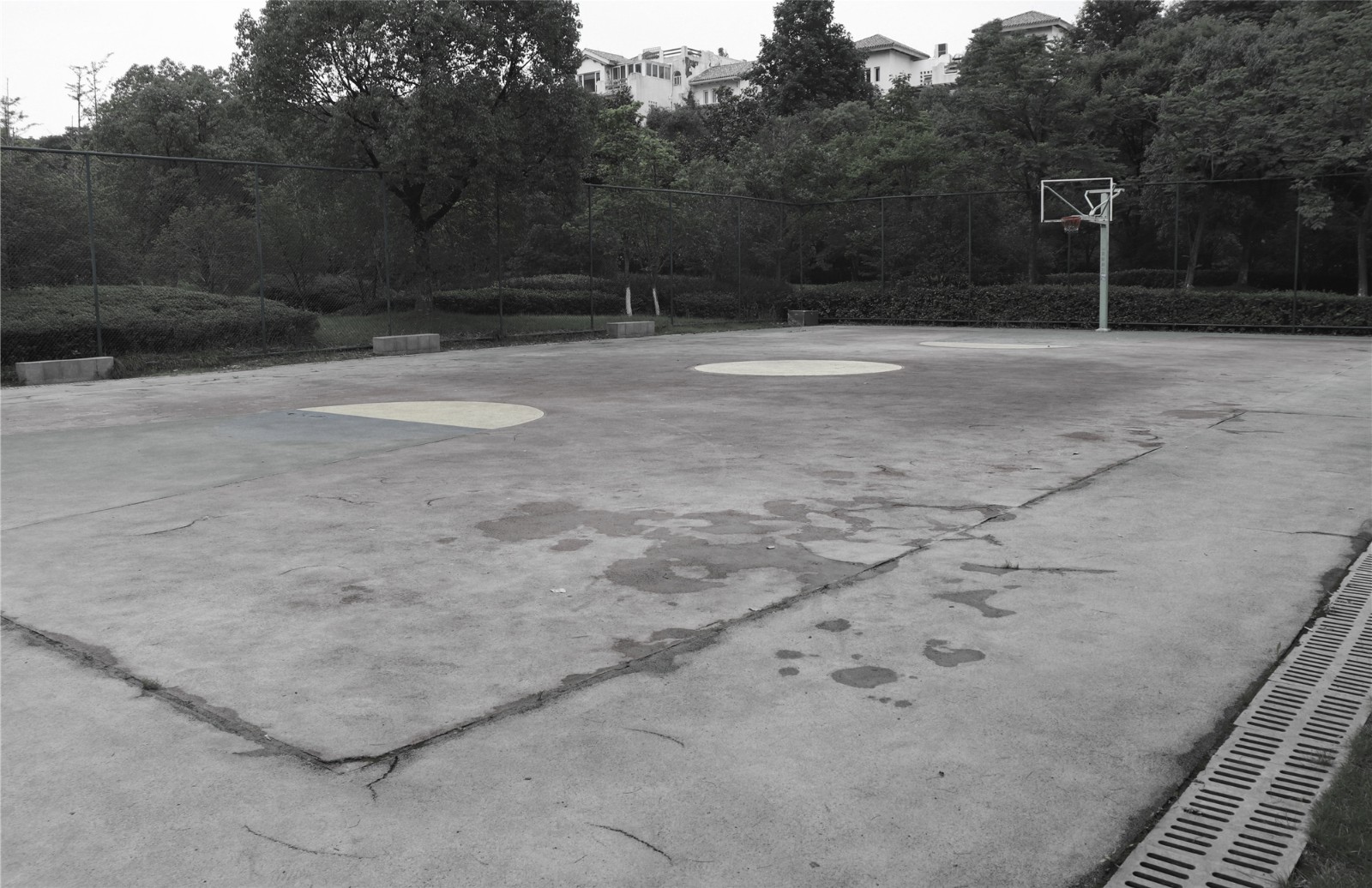 49、改造前的籃球場.jpg