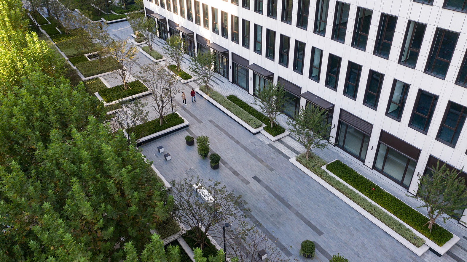 1611717754215710.jpg 18007-ASPECT Studios-Sunbow- Expoland-11-Photo Credit- Lubing.jpg