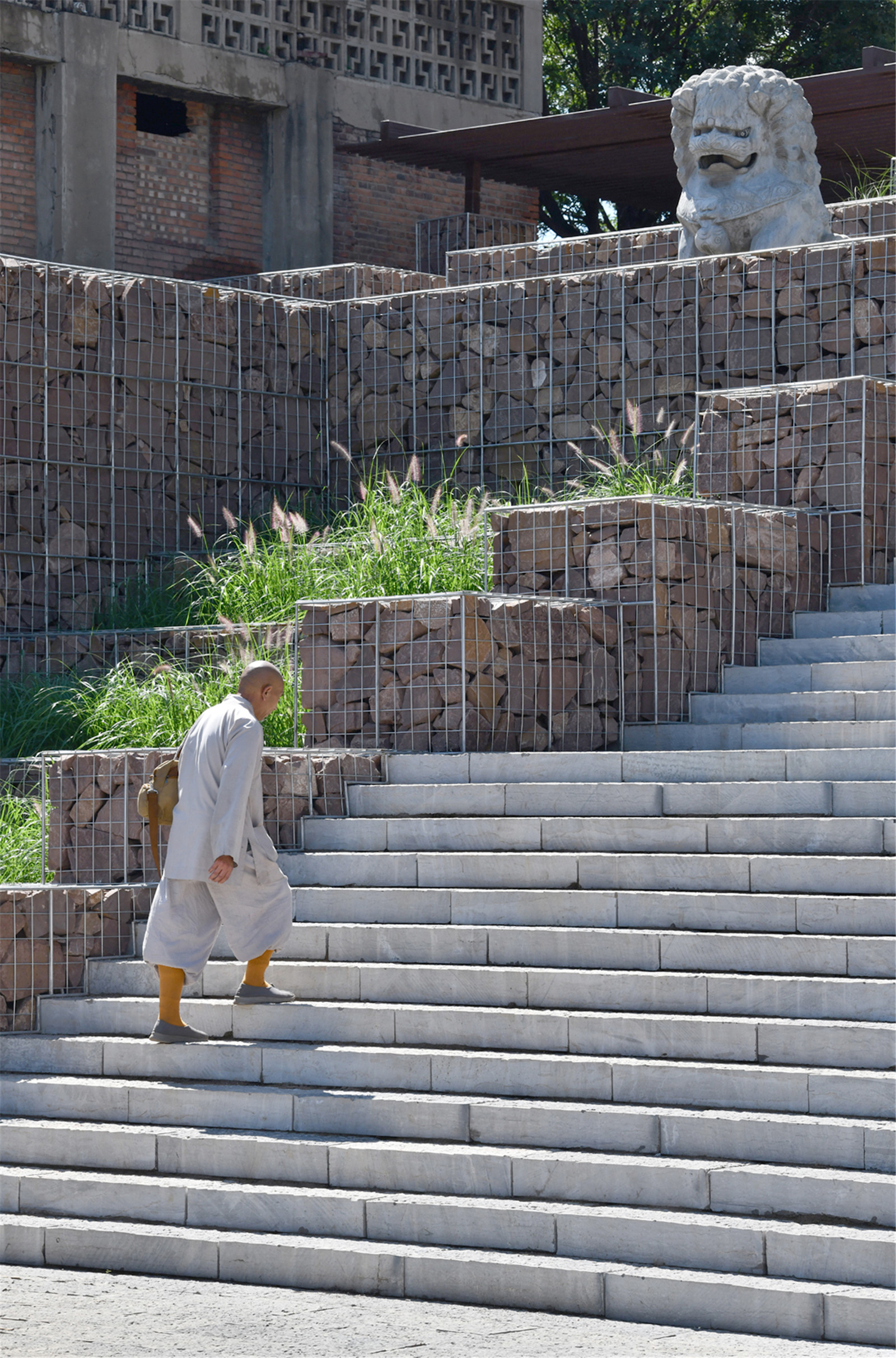 18 從下院往上層接引的臺(tái)階.jpg