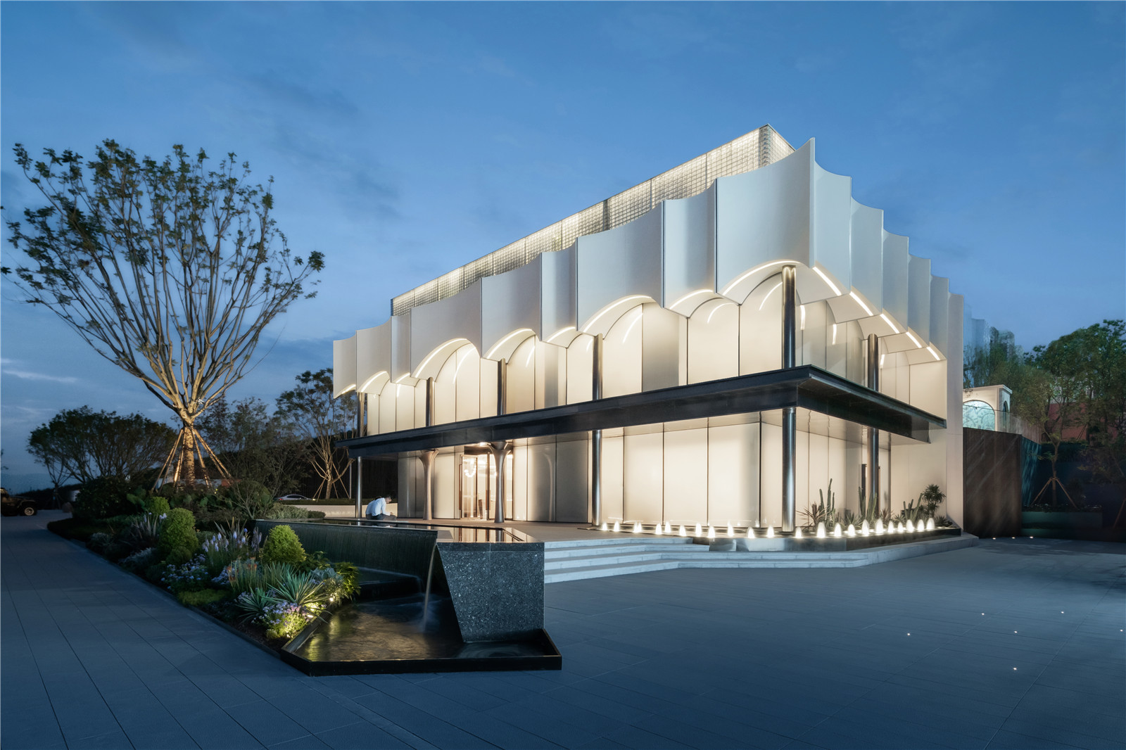 1627262821752134.jpg ??三棱鏡008.jpg