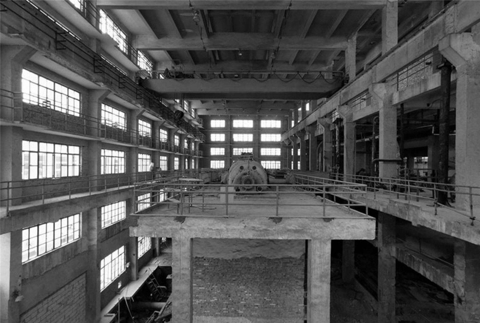 9.汽機間內(nèi)部原貌 The original appearance of the site?豎梁社cnS.jpg