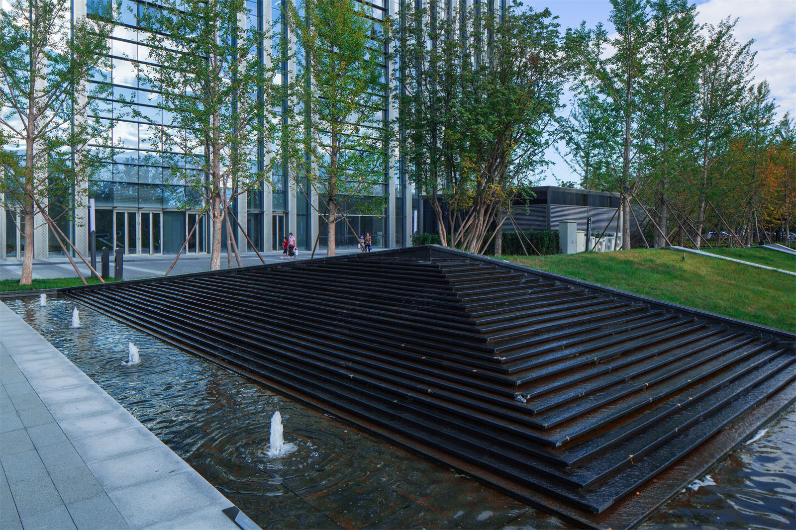 1640921298616350.jpg 6.jpg