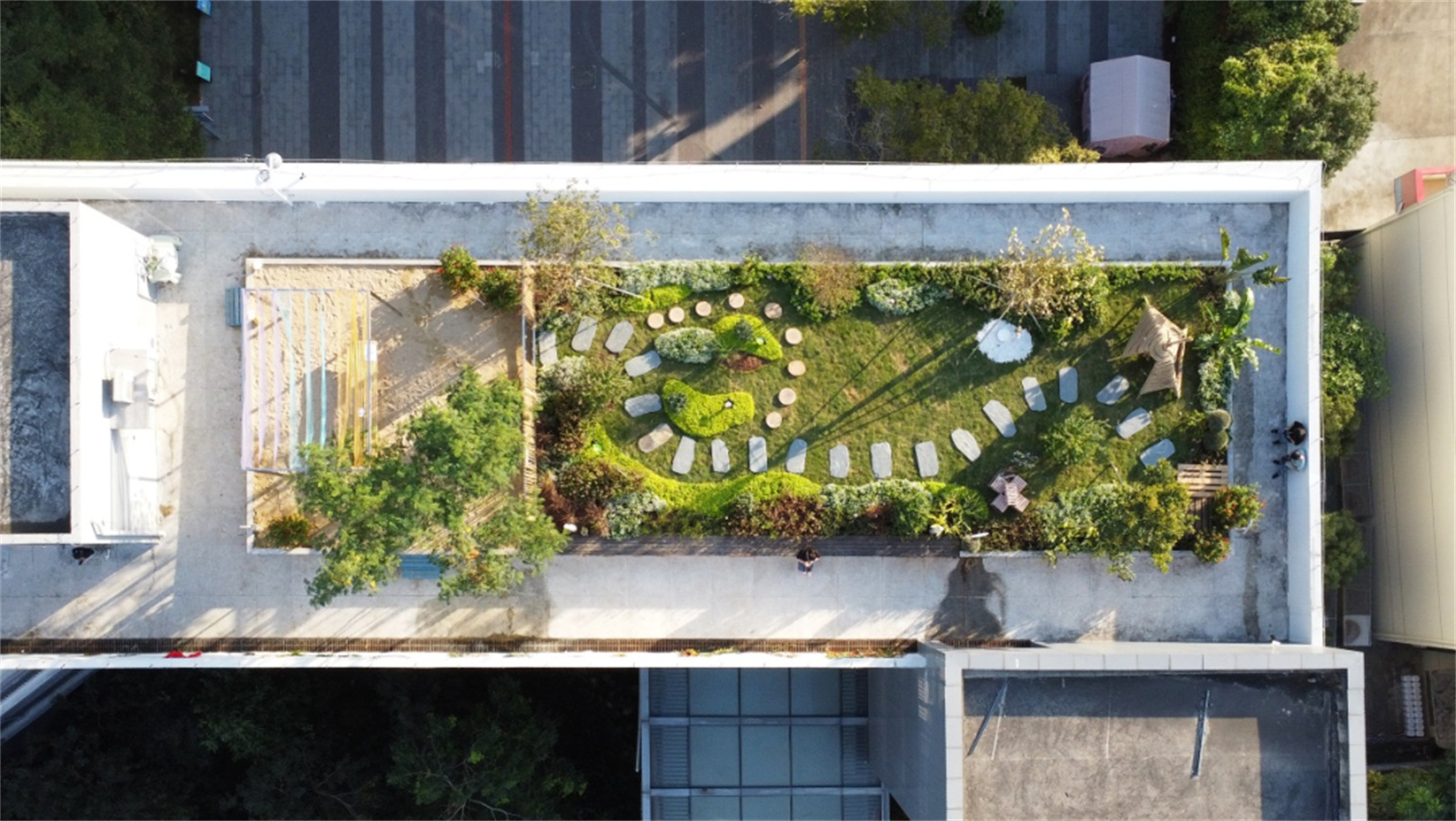 1662527695330946.jpg 50.jpg