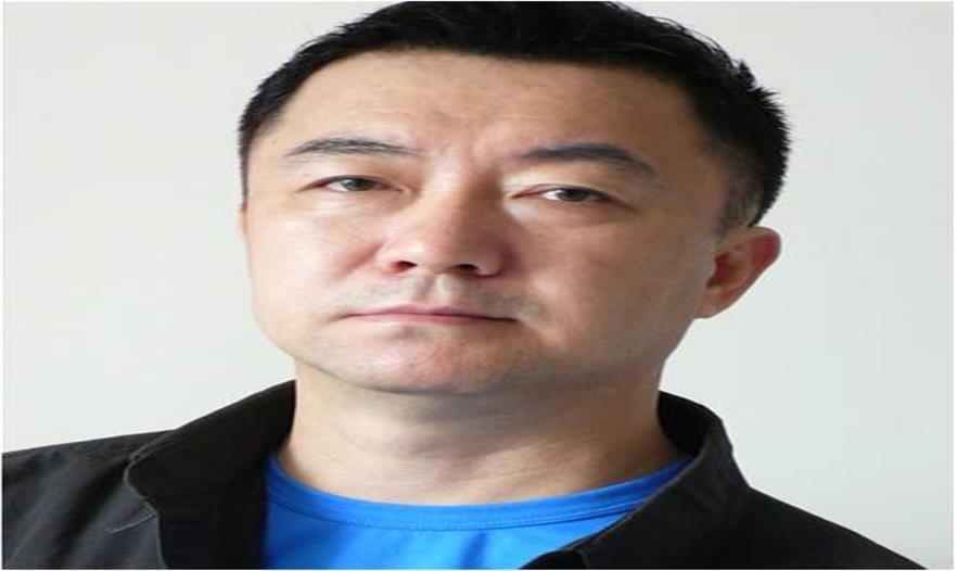 當(dāng)代著名華裔藝術(shù)家、建筑及藝術(shù)評(píng)論家 方振寧