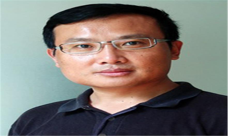 “意格國(guó)際設(shè)計(jì)公司”創(chuàng)始人、總裁兼首席設(shè)計(jì)師，上海市景觀學(xué)會(huì)理事馬曉暐先生